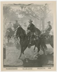 9t0900 IT'S A BIG COUNTRY 8x10.25 still 1951 great image of Gary Cooper & other cowboys on horses!