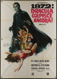 9t0098 DRACULA A.D. 1972 Italian 2p 1972 Hammer, Casaro art of Christopher Lee & his victims!