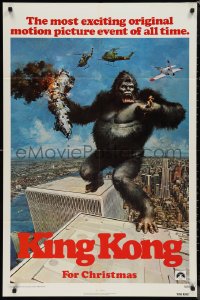 9t1630 KING KONG teaser 1sh 1976 John Berkey art of the BIG Ape standing on the Twin Towers!