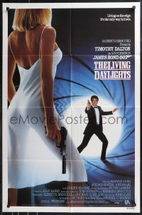 9t1677 LIVING DAYLIGHTS int'l 1sh 1987 Timothy Dalton as the most dangerous James Bond ever!