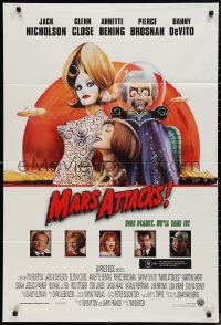 9t1726 MARS ATTACKS! int'l 1sh 1996 directed by Tim Burton, wacky sci-fi art by Philip Castle!