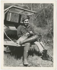 9y1151 CLARK GABLE 8.25x10 still 1940 taking snack break while fishing in his free time by Graybill!