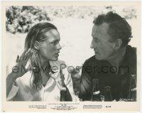 1a1491 DR. NO candid 8.25x10.25 still 1962 Ursula Andress drinking beer with creator Ian Fleming!