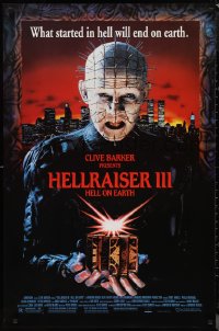 1a2525 HELLRAISER III: HELL ON EARTH 1sh 1992 Clive Barker, great c/u image of Pinhead holding cube!