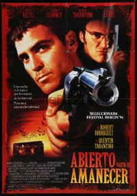 1a2370 FROM DUSK TILL DAWN Spanish 1995 George Clooney with smoking gun & Quentin Tarantino, vampires!