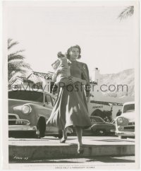 1b2279 GRACE KELLY candid 8.25x10 still 1954 carrying a bag of goodies she bought in Palm Springs!