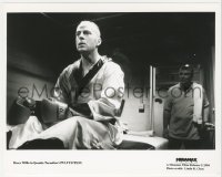 1b2366 PULP FICTION 8x10 still 1994 Bruce Willis wearing boxing gloves & robe, Quentin Tarantino!