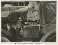 1f2398 THREE WEEKENDS 7.75x9.75 still 1928 Clara Bow adjusting luggage between two cars!