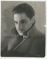 1f2281 39 STEPS English 7.5x9.25 still 1935 wonderful close portrait of Robert Donat, Hitchcock!