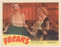 1f0451 FREAKS LC R1949 close up of clown Wallace Ford & pretty Leila Hyams, Tod Browning classic!