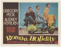 1f0692 ROMAN HOLIDAY LC #1 1953 Audrey Hepburn, Gregory Peck & Eddie Albert all riding on Vespa!