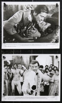 1f0154 OCTOPUSSY presskit w/ 22 stills 1983 Roger Moore as James Bond, Maud Adams, Louis Jourdan!