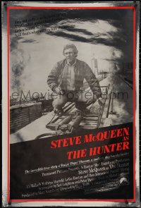 1g1236 HUNTER foil 1sh 1980 bounty hunter Steve McQueen riding on top of a Chicago El!