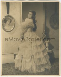 1j1411 LORETTA YOUNG deluxe 11x14 still 1930s great full-length portrait looking over her shoulder!