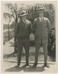 1j1475 HAROLD LLOYD 8x10 key book still 1930s without his trademark glasses, in cool suit & fedora!