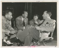 1j1525 PASSAGE TO MARSEILLE candid 8.25x10 still 1944 Bogart, Lorre, Hal Wallis & Curtiz by McCarty!