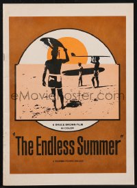 1j0542 ENDLESS SUMMER souvenir program book 1967 Van Hamersveld art, Bruce Brown, surfing classic!