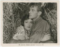 1t2186 DOOMSDAY 8x10.25 still 1928 best c/u of young Gary Cooper & pretty Florence Vidor in hay!