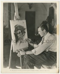 1t2311 PLAINSMAN candid 8x10 key book still 1936 Gary Cooper makes pencil drawing of Colonial soldier!