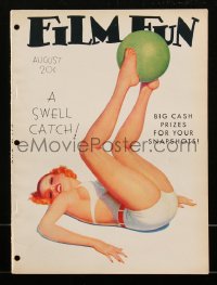 1t0299 FILM FUN magazine August 1935 Enoch Bolles-like cover art of sexy woman playing with ball!