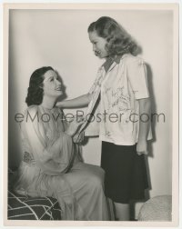 1y1916 GALLANT SONS candid 8x10 key book still 1940 Gail Patrick autographing Granville's blouse!