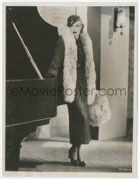 1y1925 GINGER ROGERS 7x9 news photo 1935 full-length in rare & beautiful natural snow lynx fur!