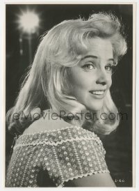 1y1980 LOLITA candid 6.75x9.5 still 1962 Stanley Kubrick, c/u of Sue Lyon, barred from her own movie!