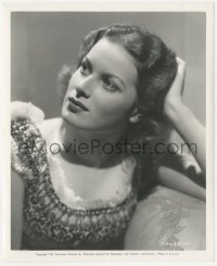 1y1999 MAUREEN O'HARA 8x10 still 1939 the beautiful Irish actress is Charles Laughton's new find!