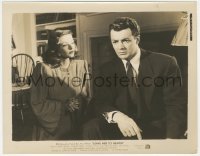 2b1806 LEAVE HER TO HEAVEN 8x10.25 still 1945 c/u of beautiful Gene Tierney & worried Cornel Wilde!