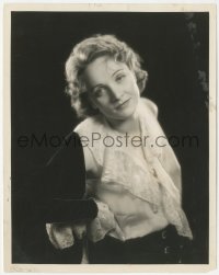 2b1831 MARLENE DIETRICH 8x10.25 still 1931 waist-high in lace blouse by black background by Richee!