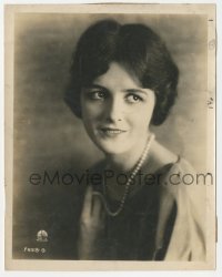 2b1833 MARY ASTOR 8x10 still 1920s incredibly early Paramount studio portrait wearing pearls!