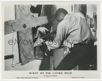 2b1846 NIGHT OF THE LIVING DEAD 8x10 still 1968 Duane Jones shoots zombies through window!