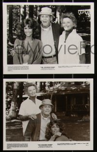 2b1953 ON GOLDEN POND 16 8x10 stills 1981 great portrait of Henry Fonda & daughter Jane Fonda!