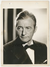 2f1986 NOTORIOUS 8x11 key book still 1946 head & shoulders portrait of Claude Rains in tuxedo!