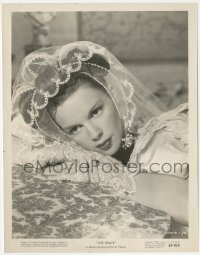 2f1993 PIRATE 8x10.25 still 1948 close portrait of Judy Garland wearing elaborate wedding gown!