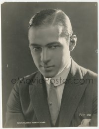 2f2007 RUDOLPH VALENTINO 7.25x9.25 still 1920s Paramount studio portrait in pinstripe suit & tie!