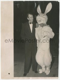 2j1775 HARVEY 8.25x9.75 news photo 1950 James Stewart standing by man wearing Easter Bunny costume!