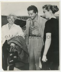 2j1796 LANA TURNER deluxe 7.5x8.75 still 1958 with boyfriend Johnny Stompanato & daughter Cheryl!