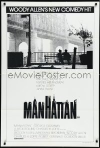 2j0904 MANHATTAN Aust 1sh 1979 classic image of Woody Allen & Diane Keaton by bridge!