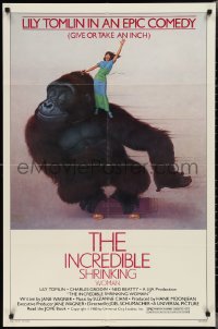 2j1105 INCREDIBLE SHRINKING WOMAN style B 1sh 1981 Lettick art of Lily Tomlin, gorilla on skateboard!