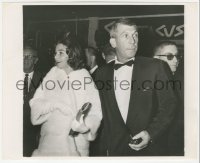 2p1895 JEAN SIMMONS/RICHARD BROOKS 8x10 news photo 1960 arriving to the premiere of Spartacus!