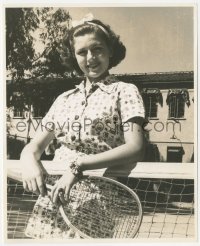 2p1909 LANA TURNER 8.25x10 still 1937 16 years old after a tennis match, new Hollywood discovery!