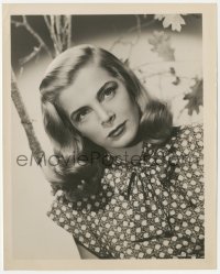 2p1921 LIZABETH SCOTT 8.25x10.25 still 1940s great head & shoulders portrait of the beautiful star!