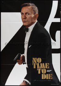 2p0411 NO TIME TO DIE teaser Italian 1p 2021 Daniel Craig as James Bond 007 w/ gun!