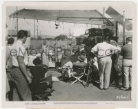 2p1843 DEVIL DOGS OF THE AIR candid 8x10.25 still 1935 director & crew filming James Cagney by plane!