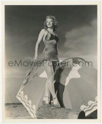 2t1908 NINE GIRLS 8.25x10 still 1944 full-length sexy Evelyn Keyes in swimsuit by Cronenweth!