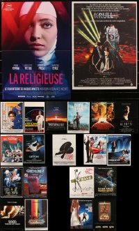 2x0850 LOT OF 23 FORMERLY FOLDED FRENCH 15X21 POSTERS 1970s-2010s a variety of cool movie images!