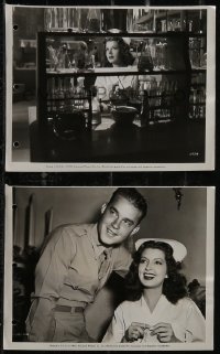 2y2114 HOUSE OF DRACULA 2 8x10 stills 1945 Jane 'Poni' Adams in cool scene and meeting soldier!