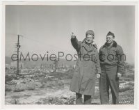 3b0875 DANNY KAYE/LEO DUROCHER 8x10.25 still 1945 at ruins of Hiroshima, Japan after the A-bomb!