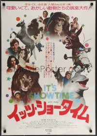 3b1519 IT'S SHOWTIME Japanese 1976 Roddy McDowall, Flipper & Lassie, wacky animal images!